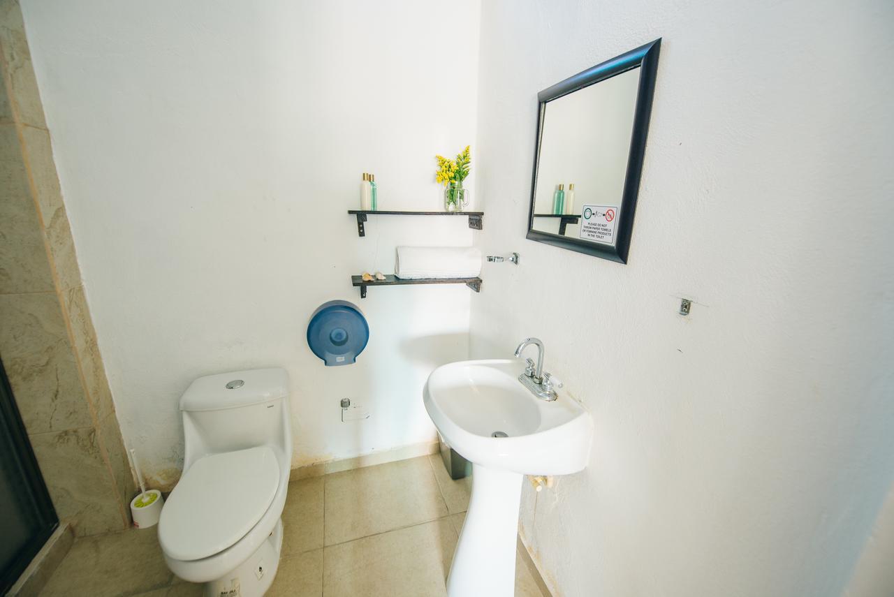 The Mermaid Hostel Beach (Adults Only) Cancún Eksteriør bilde